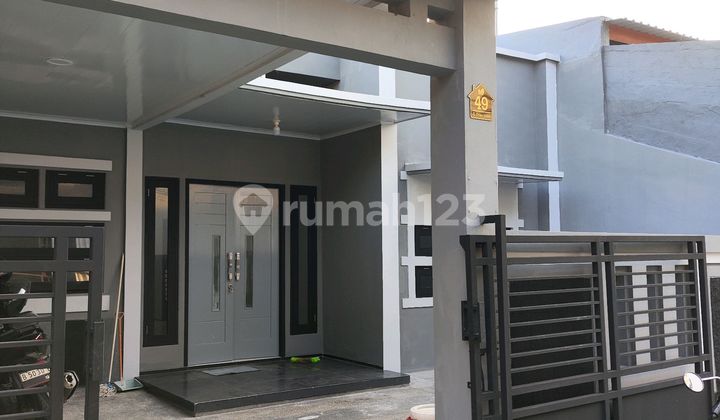 Rumah Rapih Bagus Siap Huni Griya Indah Dekat Green Lake City Rumah Rapih Bagus Siap Huni Griya Indah Dekat Green Lake City