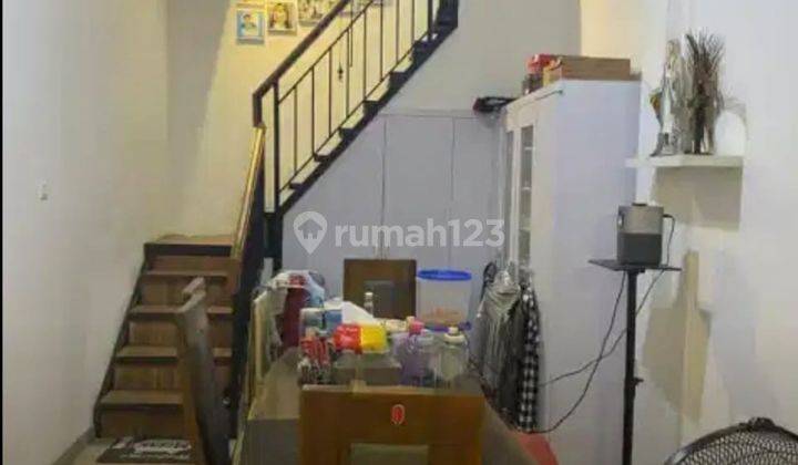 Rumah Banjar Wijaya Furnishe Hadap Selatan Tangerang 1