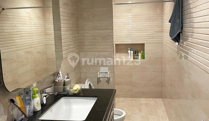 Rumah Mewah Puri Indah Lokasi Strategis Jakarta Barat 2
