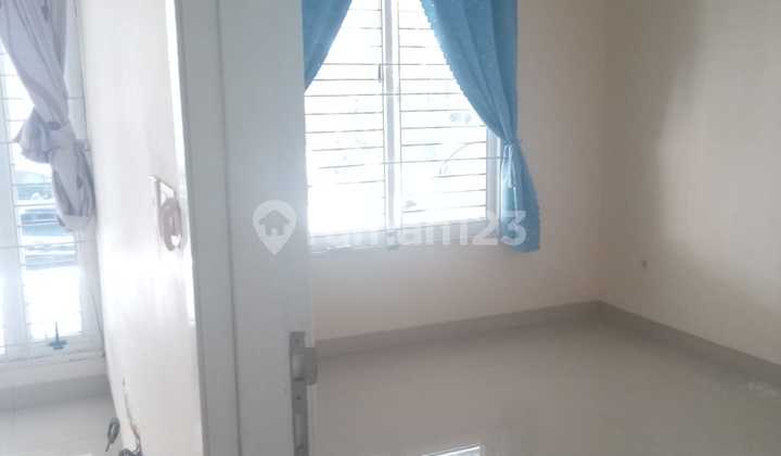 Rumah Green Lake City Cluster Favorite Murah Semi Furnishe