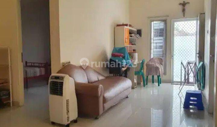 Rumah 3 Lantai Furnishe Tomang Jakarta Barat 1