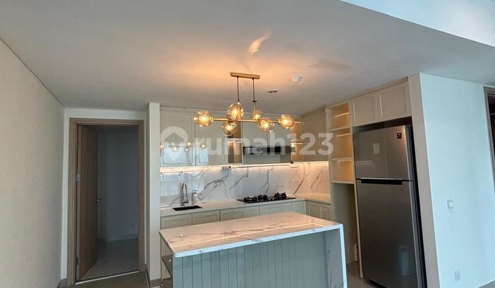 Millennium Apartment