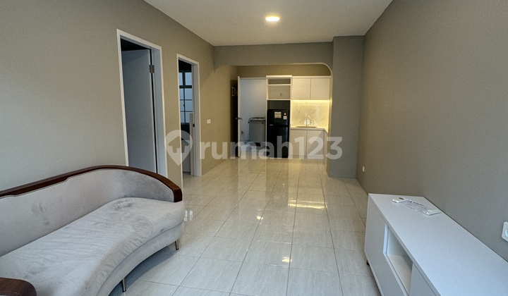 Green Park Town House 2