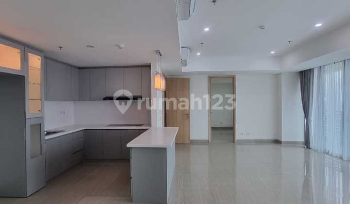 Hillcrest Apartment 3 Bedrooms 2