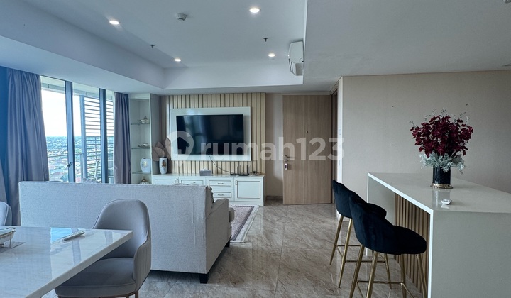 Apartement Hillcrest Hunian Mewah 3 Kamar Tidur