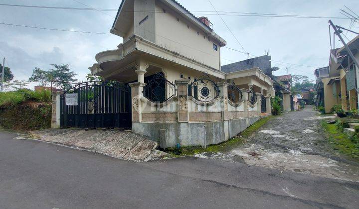 RUMAH KONTRAKAN UNGARAN 2 LANTAI DEKAT KAMPUS UNDARIS  3