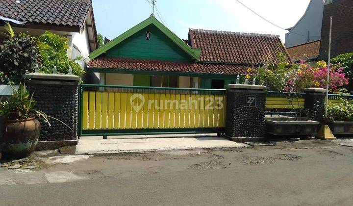 Dikontrakkan Rumah Srondol Bagus Siap Huni Strategis Dekat Exit Tol Srondol 1