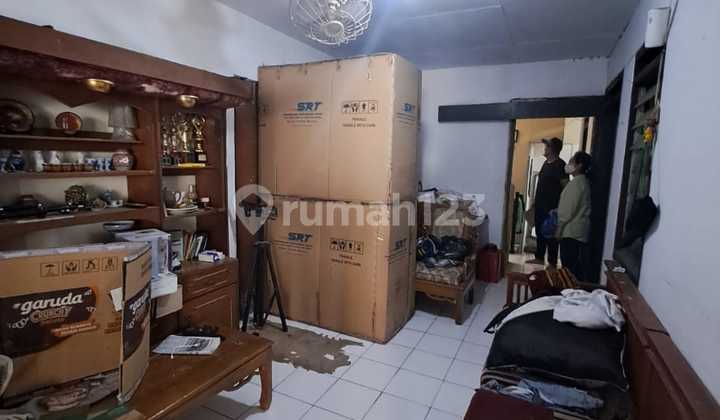 Affordable Jati Perumnas Banyumanik House 2