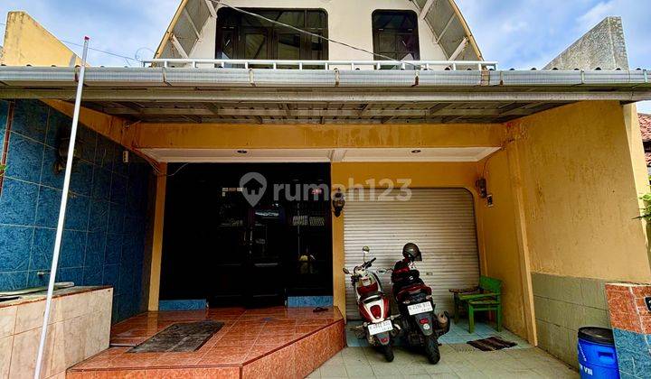 Rumah Unik Klasik Perumnas Banyumanik  1