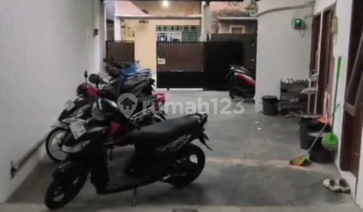 Rumah Kost Full Penghuni Dekat Unimus Sambiroto