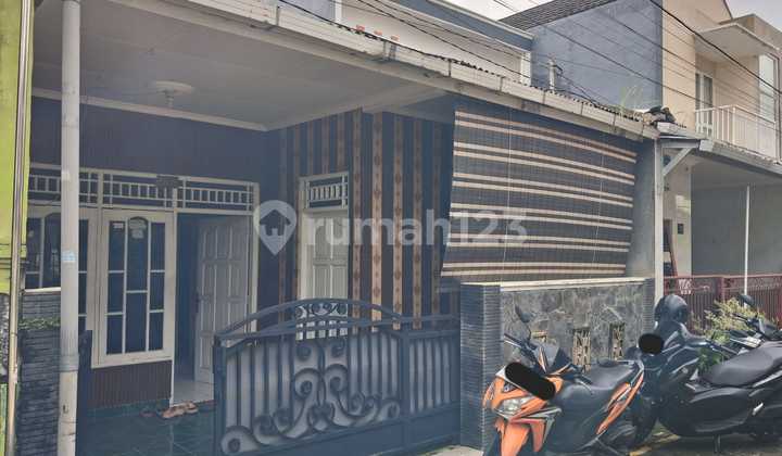 Rumah Siap Huni di Kanfer Perumnas Banyumanik 2