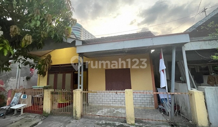 Rumah Tengah Kota Stadion Diponegoro Ki Mangunsarkoro Rumah Tengah Kota Stadion Diponegoro Ki Mangunsarkoro