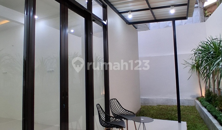 Rumah Cantik Candi Sewu Manyaran Untung Suropati 2