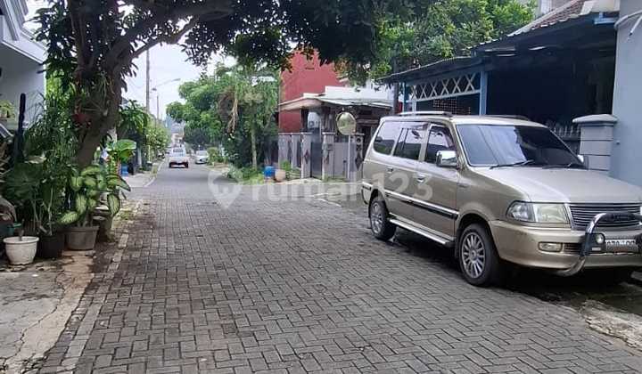 Full Furnished Rental House with Swimming Pool Mulawarman Undip Tembalang 2