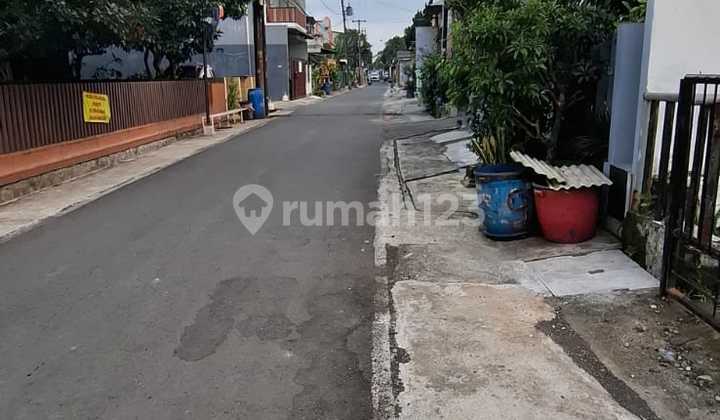 Rental House Area 370 in Front of Supermarket, Setiabudi Banyumanik 2