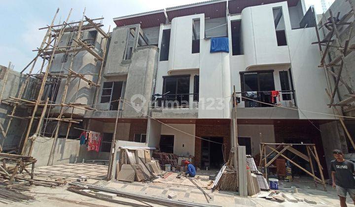 Rumah Baru arae Rawamangun matraman dkt toll Siap Huni 2