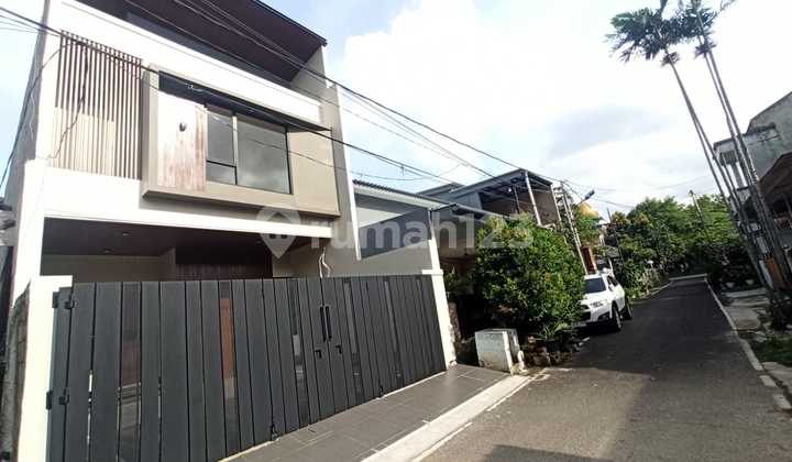 Luxury House Negotiable Price Cool Minimalist Near Pemuda Street Rawamangun 2