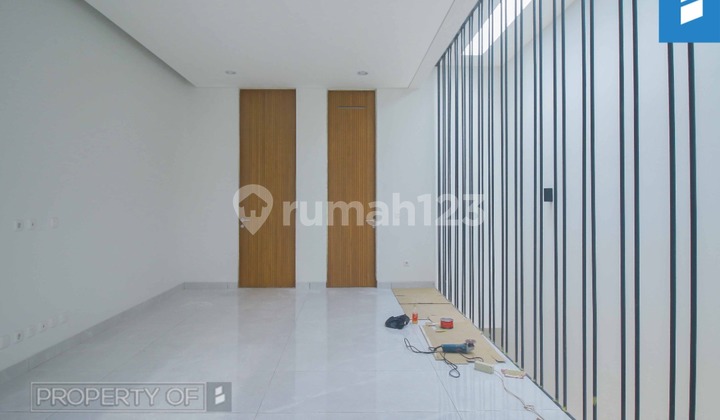 Rumah Baru 2 Lantai Mewah Main Road Di Mekar Wangi Bandung