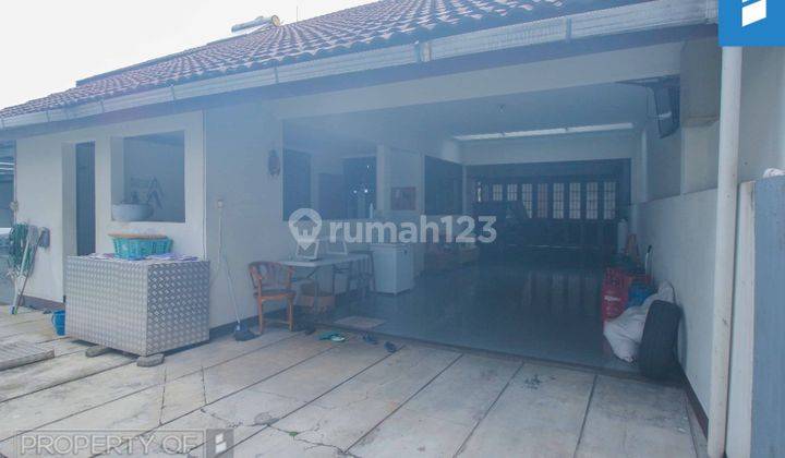 Rumah 2 Lantai Bagus Unfurnished SHM di Sukahaji, Bandung 2