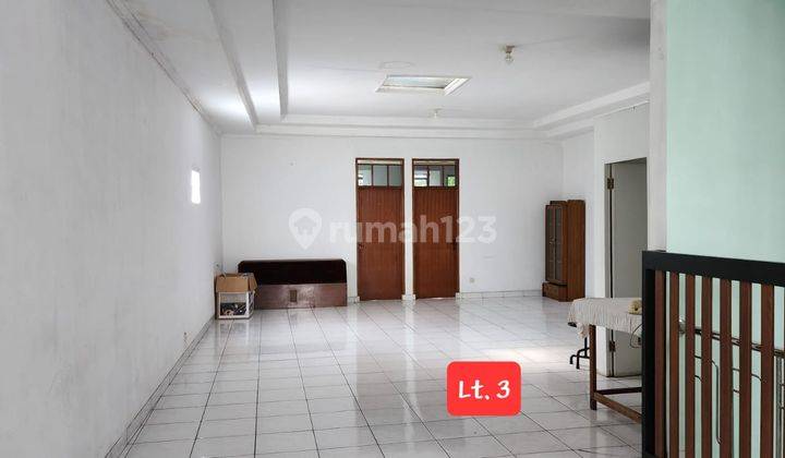 Ruko 4 Lantai Strategis Cocok Untuk Usaha di Cihampelas Bandung 12