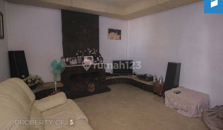 Rumah Villa 2 Lantai Bagus SHM di Sayap Dago, Bandung 21