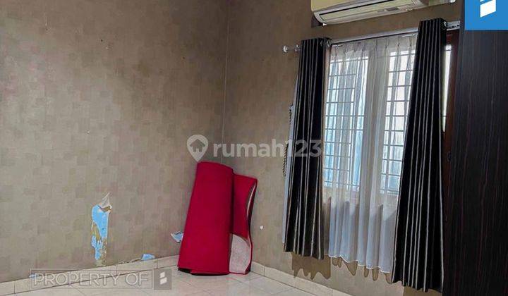 Rumah 2 Lantai Bagus Unfurnished SHM di Antapani, Bandung 2