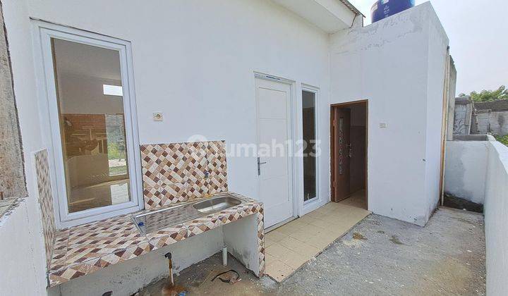 dapur rumah taman satria jaya dekat