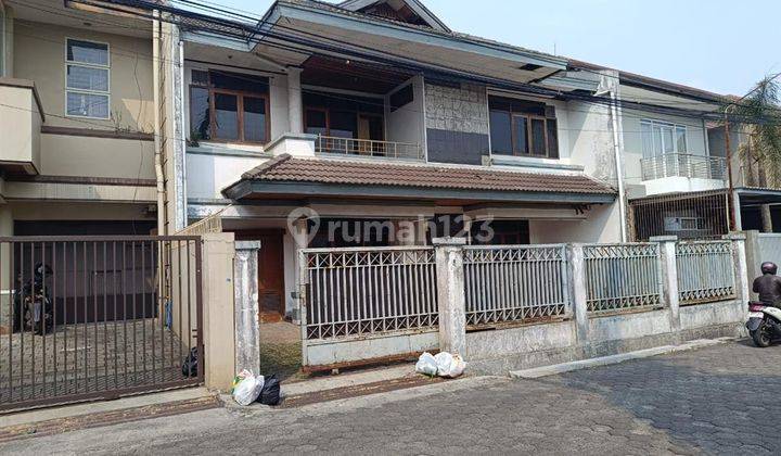  Rumah Tinggal di Kawasan Elit Setrasari Pasteur Bandung 