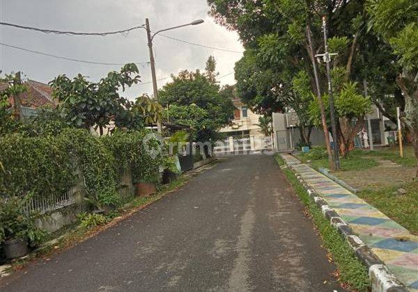 Rumah Baru Dalam Komplek Desain Minimalis Modern Daerah Turangga 2