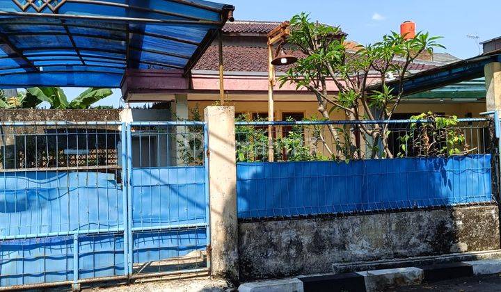 Rumah di Kencana Wangi Cijawura Margacinta Bandung 1