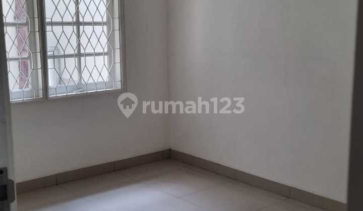 DIJUAL !! Rumah di Lippo Karawaci, Tangerang 2