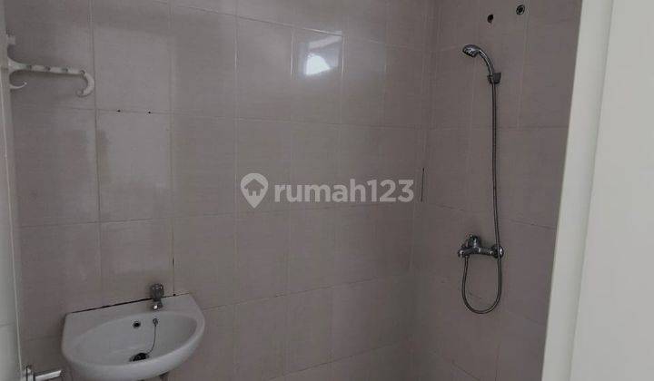 WTR! Rumah 2 Lantai DiSerpong, La Verde Cluster Vivere 11