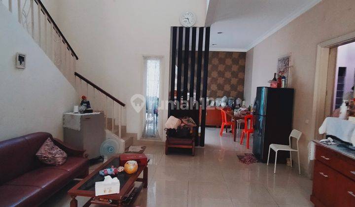 Rumah 2 Lantai Semi Furnished di Cluster Grisea, Tangerang 2