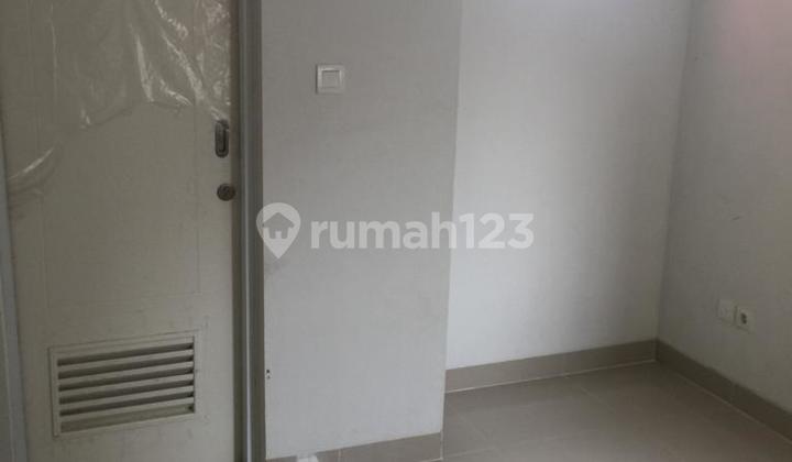 Exclusive House for Rent in Malibu Village Gading Serpong 2