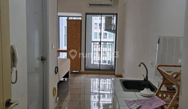 Apartement Midtown Residence Semi Furnished 1