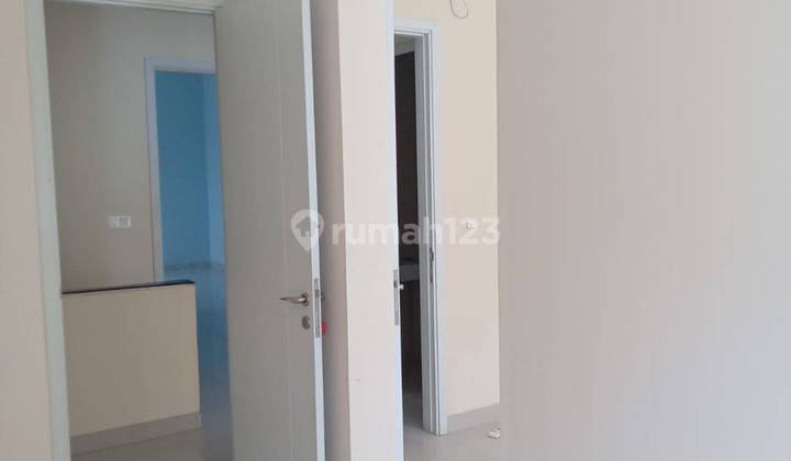 Rumah Bagus Di Green Lake City Luas 6x18 2 Lantai Shm Sudah Renov 1