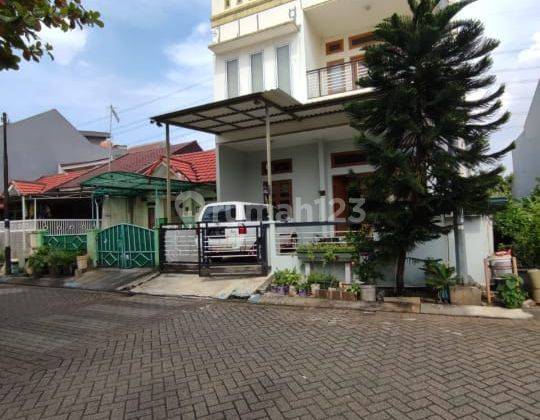 Rumah Metland Puri Tangerang, Ukuran 8x15, 3 Lantai, Shm, Ada Ac 1