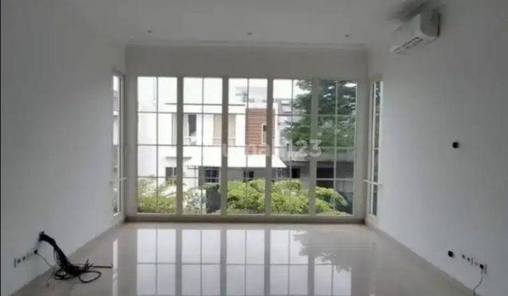 Rumah 2 Lantai Bagus SHM di Intercon, Jakarta Barat 2