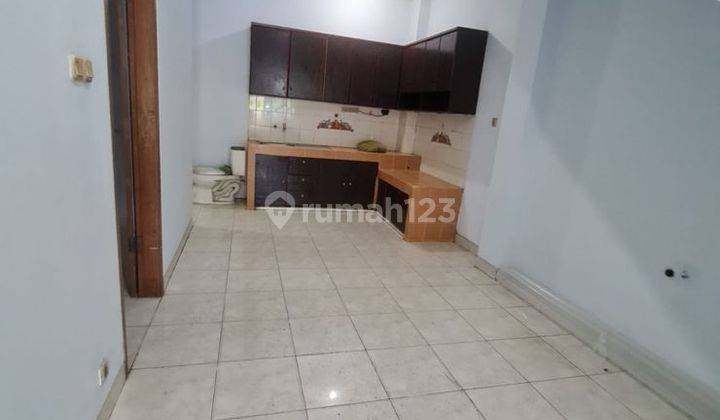 Rumah Kosambi Jakarta Barat, Luas 6x20, 2 Lantai, Ada Kitchen Set 7