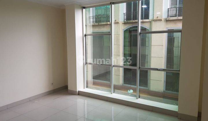 Ruko di Kebayoran Lama Jakarta Selatan, 4 Lantai, Shgb, Strategis 5