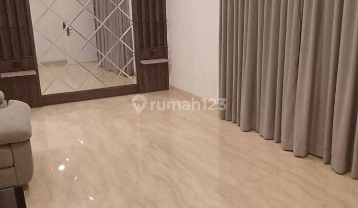 Rumah Di Riviera Puri Luas 10x18m Lantai Full Marmer Sudah Renov 2