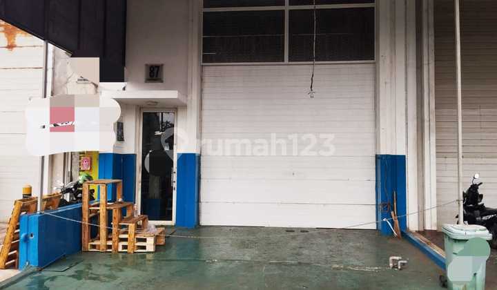 Gudang Sedayu Bizpark Daan Mogot Luas 6x20 3 Lantai HGB