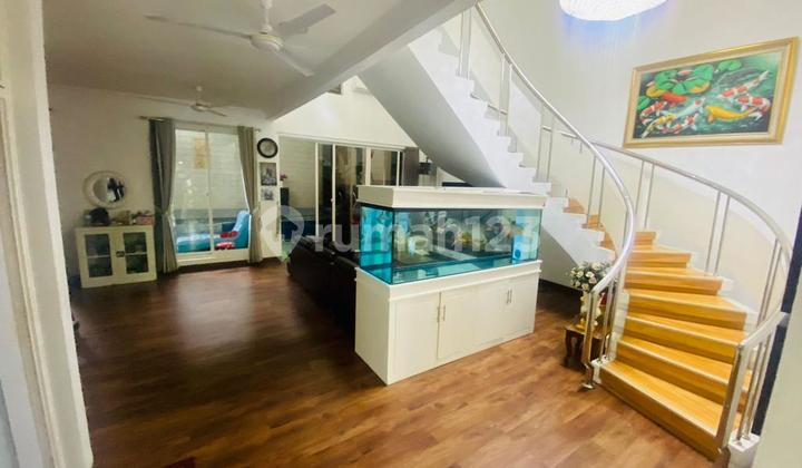 Dijual BU Rumah mewah dengan kolam renang pribadi di Modernland Tangerang