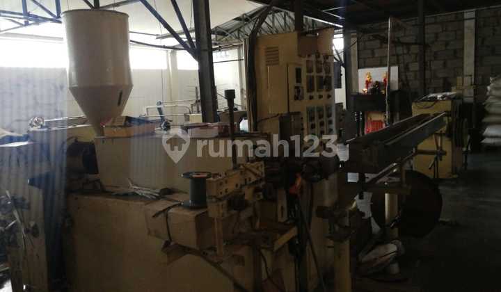 Price Drop Active Factory Plus Vacant Land in Kalideres Jakarta