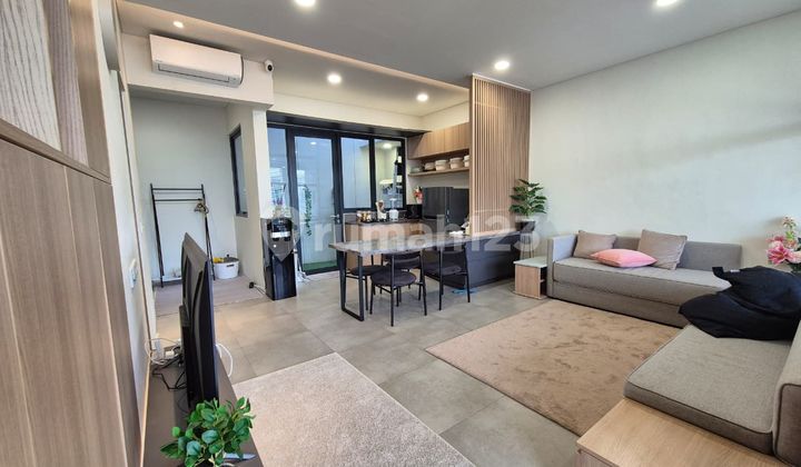 FOR RENT BEAUTIFUL TIDY FULLY FURNISHED HOUSE IN TANAKAYU BSD COMPLETE WITH ELECTRONICS, JUST BRING YOUR SUITCASE ONLY 95 MILLION PER YEAR NEGOTIABLE FOR RENT BEAUTIFUL TIDY FULLY FURNISHED HOUSE IN TANAKAYU BSD COMPLETE WITH ELECTRONICS, JUST BRING YOUR SUITCASE ONLY 95 MILLION PER YEAR NEGOTIABLE