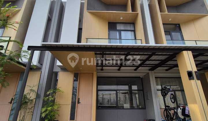 FOR RENT BEAUTIFUL TIDY FULLY FURNISHED HOUSE IN TANAKAYU BSD COMPLETE WITH ELECTRONICS, JUST BRING YOUR SUITCASE ONLY 95 MILLION PER YEAR NEGOTIABLE FOR RENT BEAUTIFUL TIDY FULLY FURNISHED HOUSE IN TANAKAYU BSD COMPLETE WITH ELECTRONICS, JUST BRING YOUR SUITCASE ONLY 95 MILLION PER YEAR NEGOTIABLE