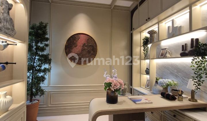 DIJUAL RUMAH CANTIK DESIGN MODERN CLASSIC EUROPEAN THE SPRINGS GADING SERPONG 4,3M 2