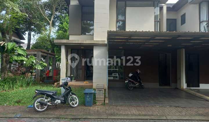 For rent, move-in ready Vanya Park cluster Askara house in BSD City, 3+1 bedrooms for only 75 million near IPEKA BSD.