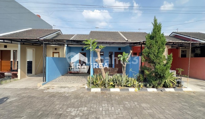 Rumah Dijual di Solo Dekat Luwes Gentan Rumah Dijual di Solo Dekat Luwes Gentan