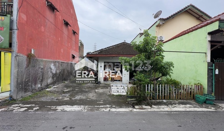 Rumah Dijual di Solo Dekat Solo Square 2